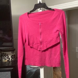 2pc knitted sweater skirt set fuchsia in color (pink) size small